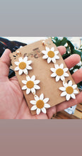 Load image into Gallery viewer, Daisies
